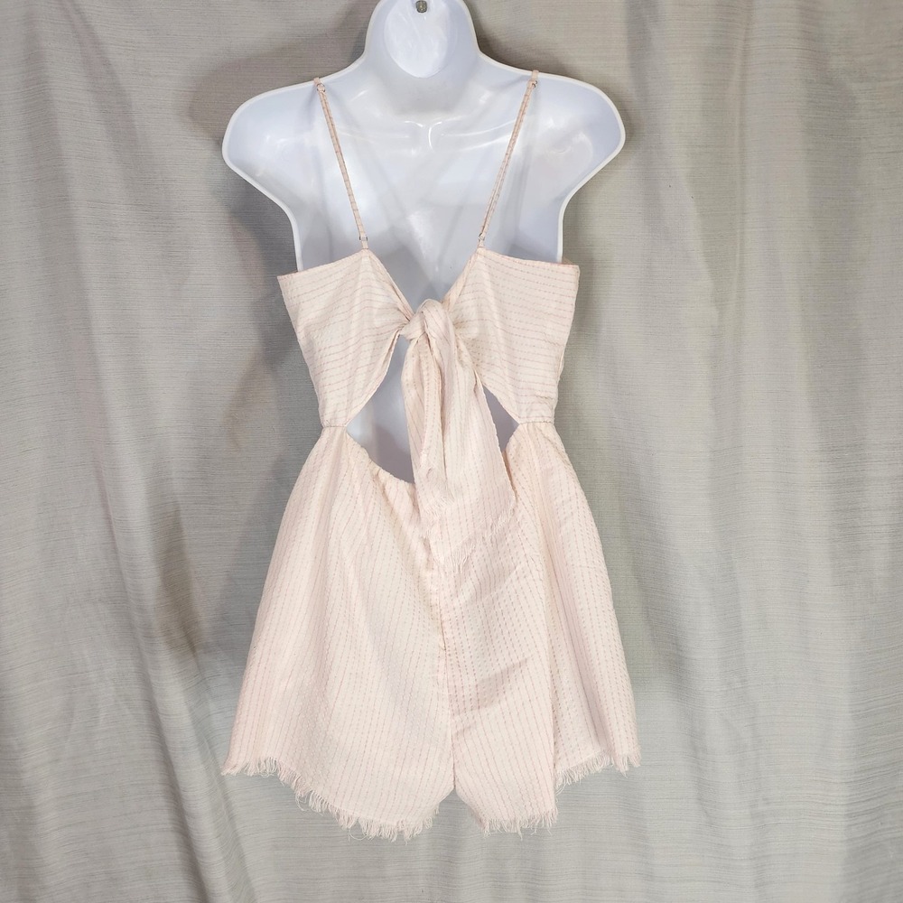 COTTON CANDY LA Size Large Preppy Playful Stephanie Pink Striped Tie Back Romper